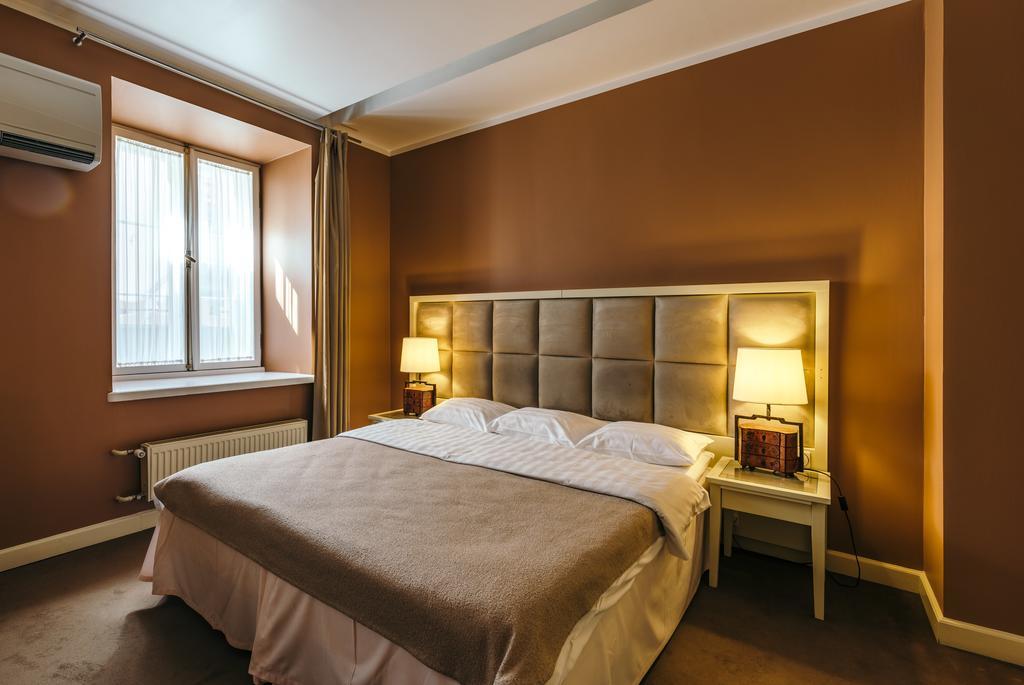 เมอร์ชานต์ เฮาส์ โฮเต็ล Hotel ทาลลินน์ ภายนอก รูปภาพ