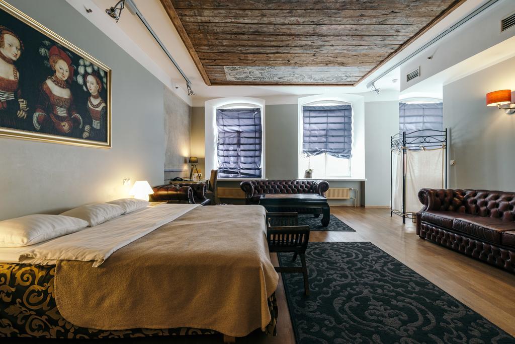 เมอร์ชานต์ เฮาส์ โฮเต็ล Hotel ทาลลินน์ ภายนอก รูปภาพ
